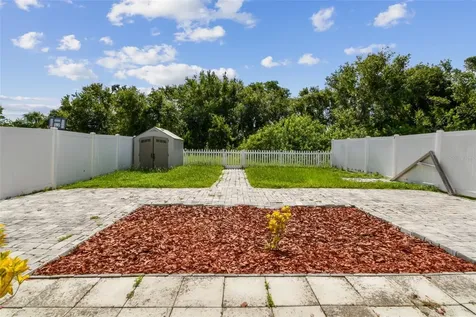 7842 Carriage Pointe Drive Gibsonton FL 33534