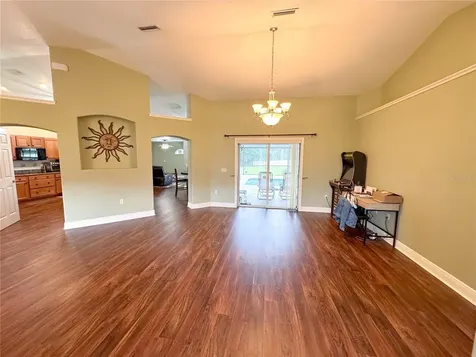 6282 NE 61st Avenue Road Silver Springs FL 34488