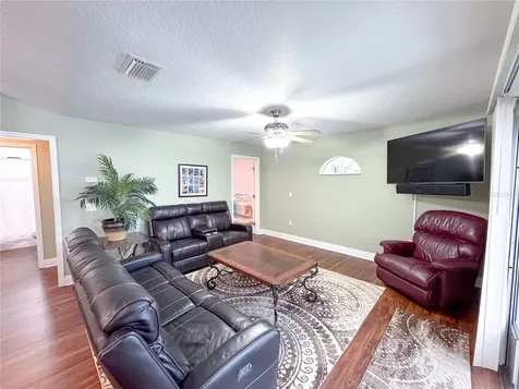6282 NE 61st Avenue Road Silver Springs FL 34488