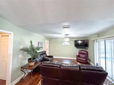 6282 NE 61st Avenue Road Silver Springs FL 34488