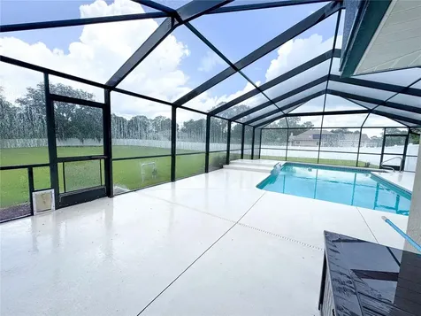 6282 NE 61st Avenue Road Silver Springs FL 34488