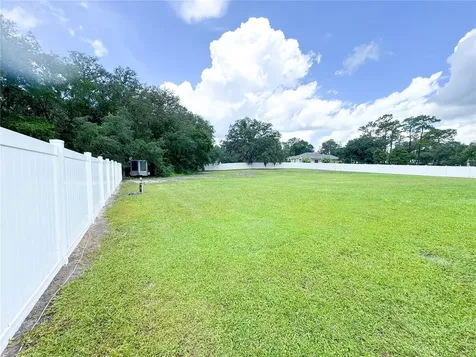 6282 NE 61st Avenue Road Silver Springs FL 34488