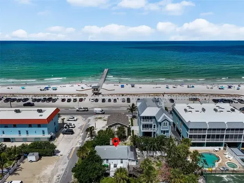 104 10th Street S Bradenton Beach FL 34217