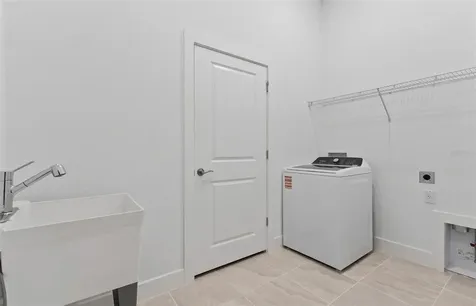 1683 Valier Point Zephyrhills FL 33541