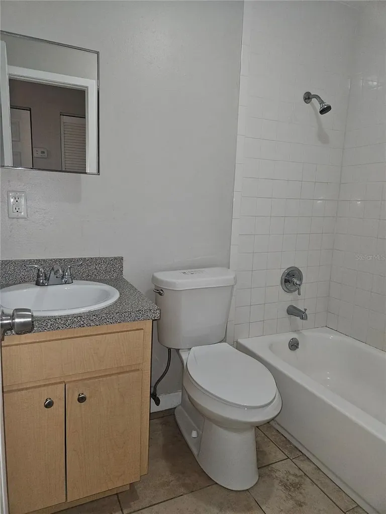 2410 W Cypress Street Tampa FL 33609