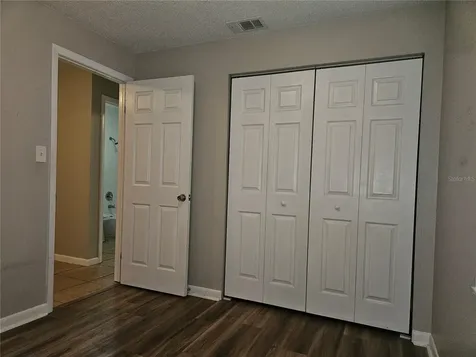 2410 W Cypress Street Tampa FL 33609