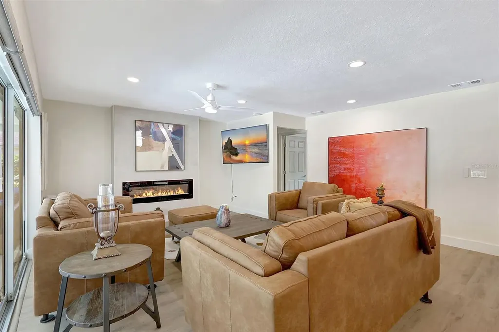 8003 Conservatory Drive Sarasota FL 34243