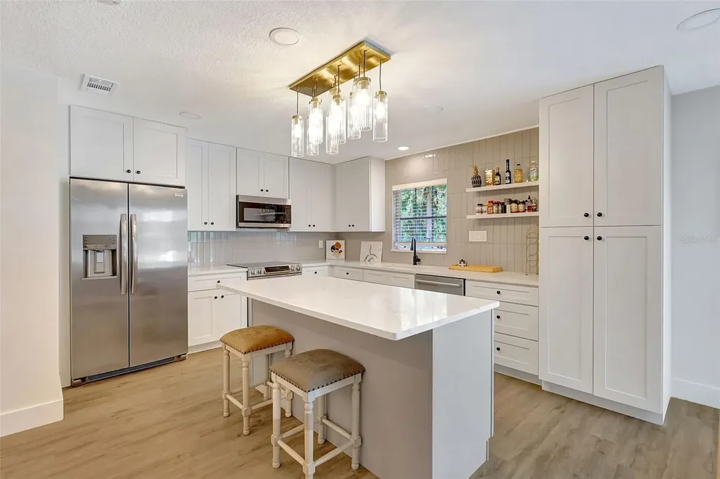 8003 Conservatory Drive Sarasota FL 34243