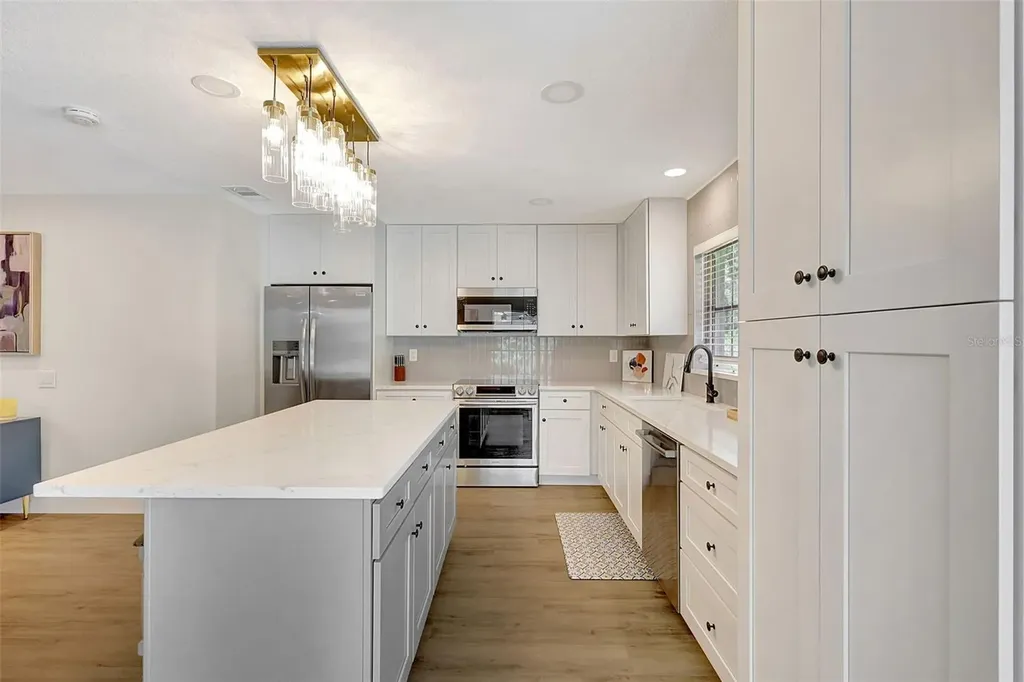 8003 Conservatory Drive Sarasota FL 34243