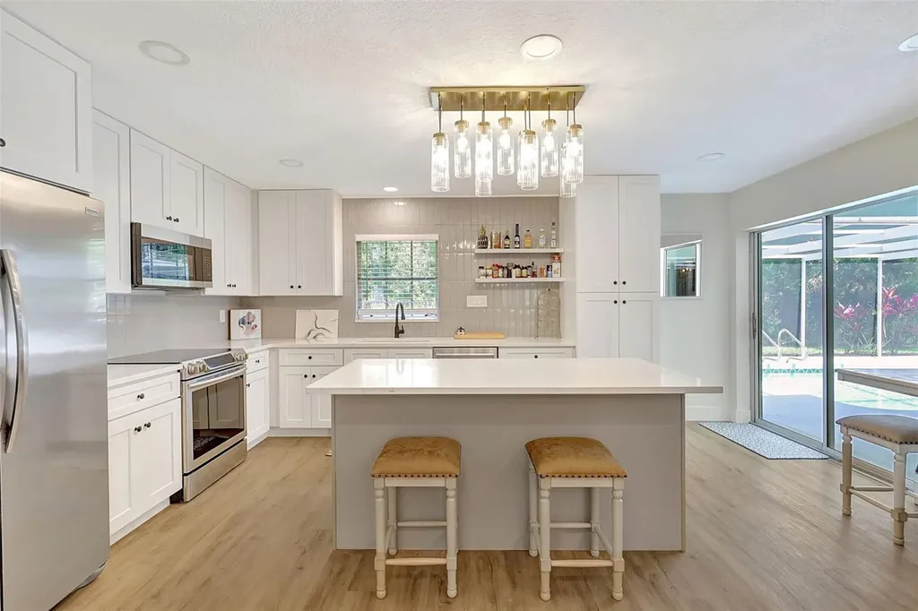 8003 Conservatory Drive Sarasota FL 34243