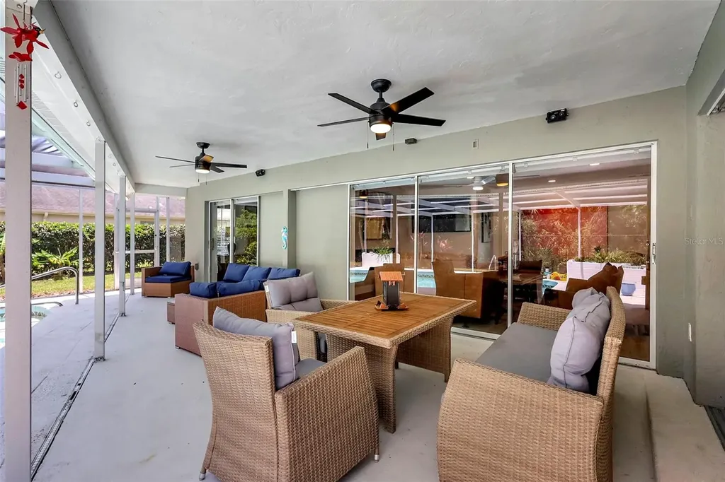 8003 Conservatory Drive Sarasota FL 34243