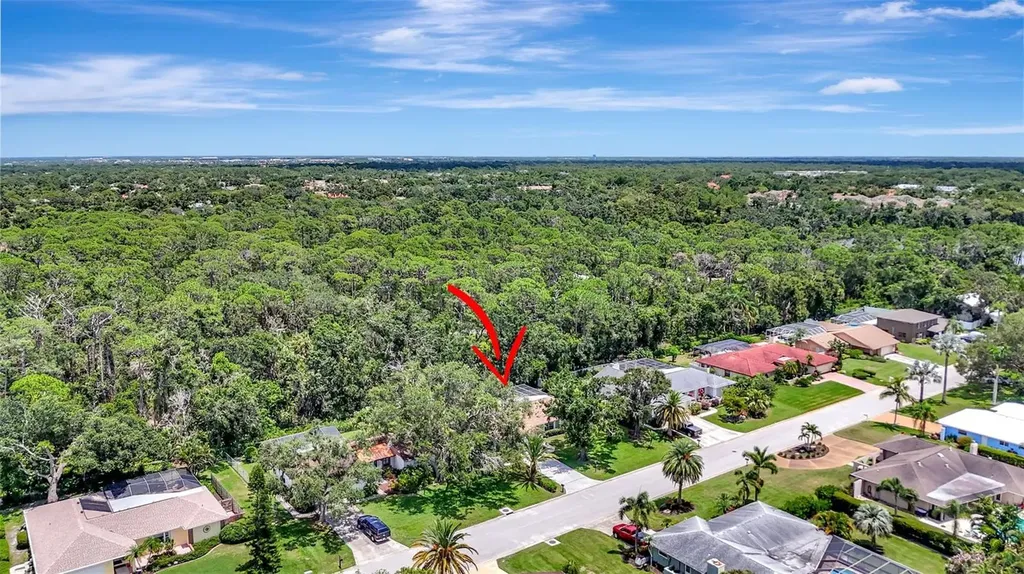 8003 Conservatory Drive Sarasota FL 34243