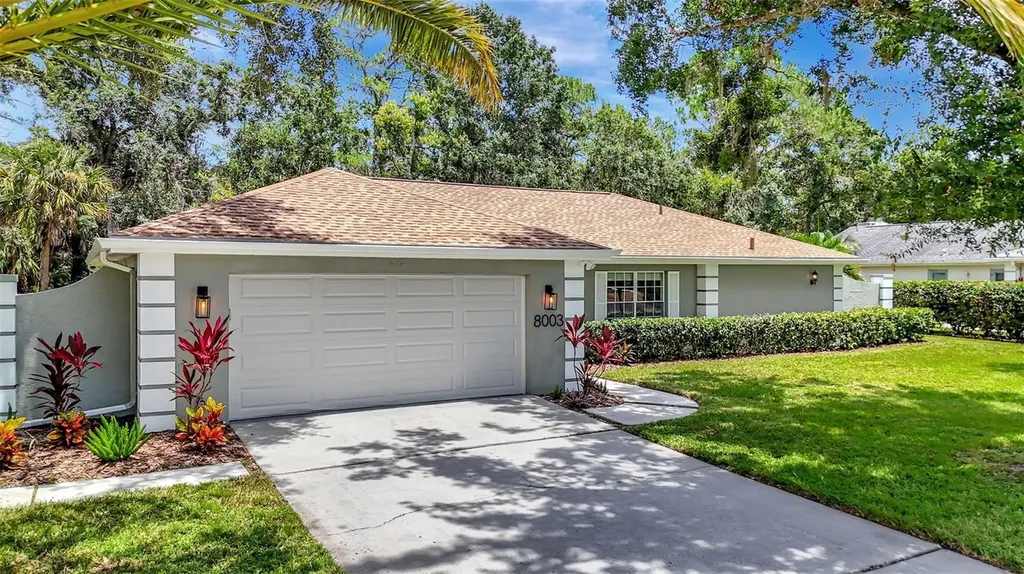 8003 Conservatory Drive Sarasota FL 34243