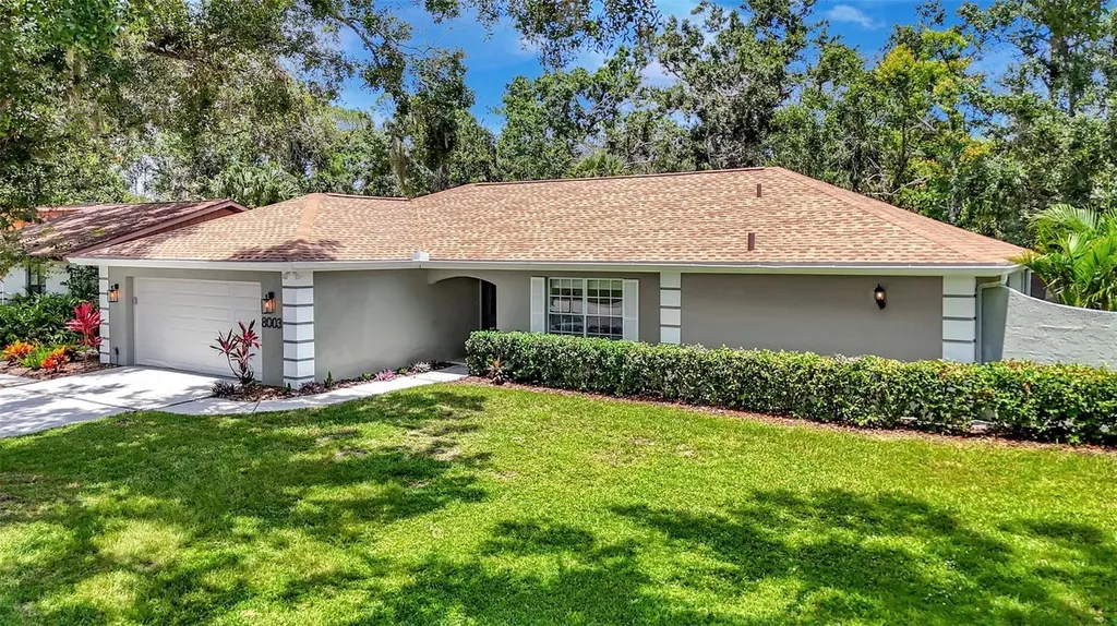 8003 Conservatory Drive Sarasota FL 34243