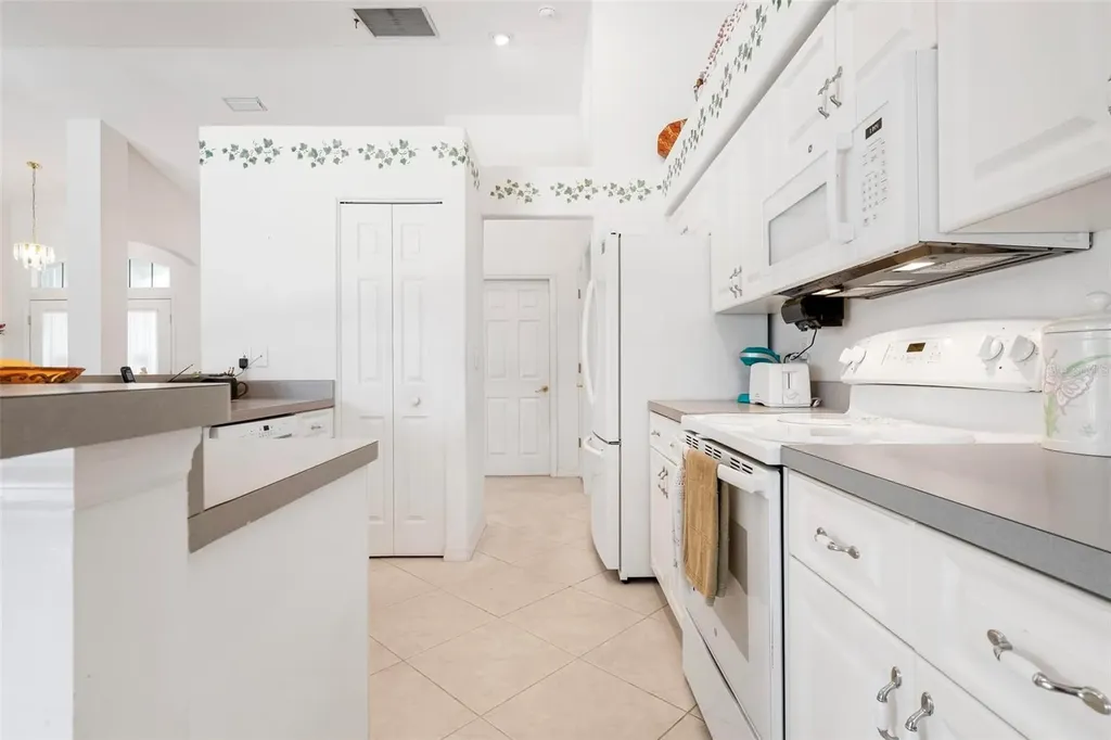 403 Bermuda Isles Circle Venice FL 34292