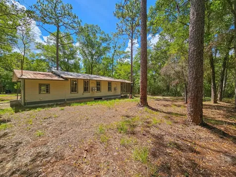 125 E Lemon Street Melrose FL 32666