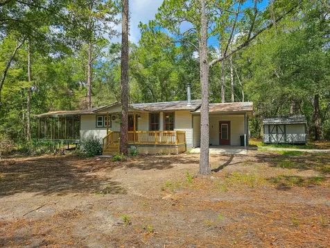 125 E Lemon Street Melrose FL 32666