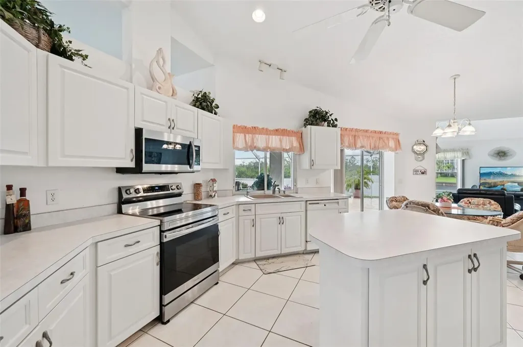 4173 Beach View Court Port Charlotte FL 33948