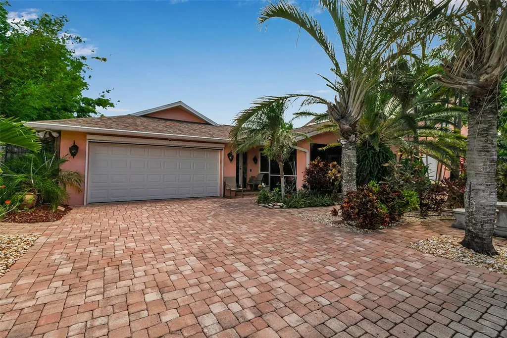 7908 19th Avenue Drive W Bradenton FL 34209
