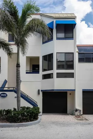 1922 Harbourside Drive Longboat Key FL 34228