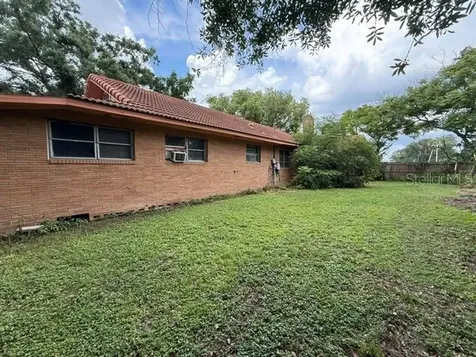 3011 S Wiggins Road Plant City FL 33566