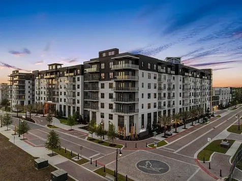 425 Centerpointe Circle Altamonte Springs FL 32701