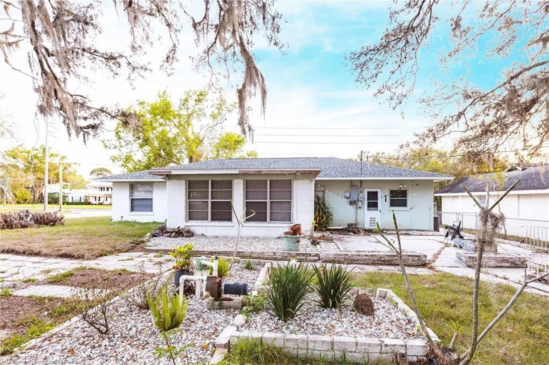 2600 Lakeview Drive Sebring FL 33870