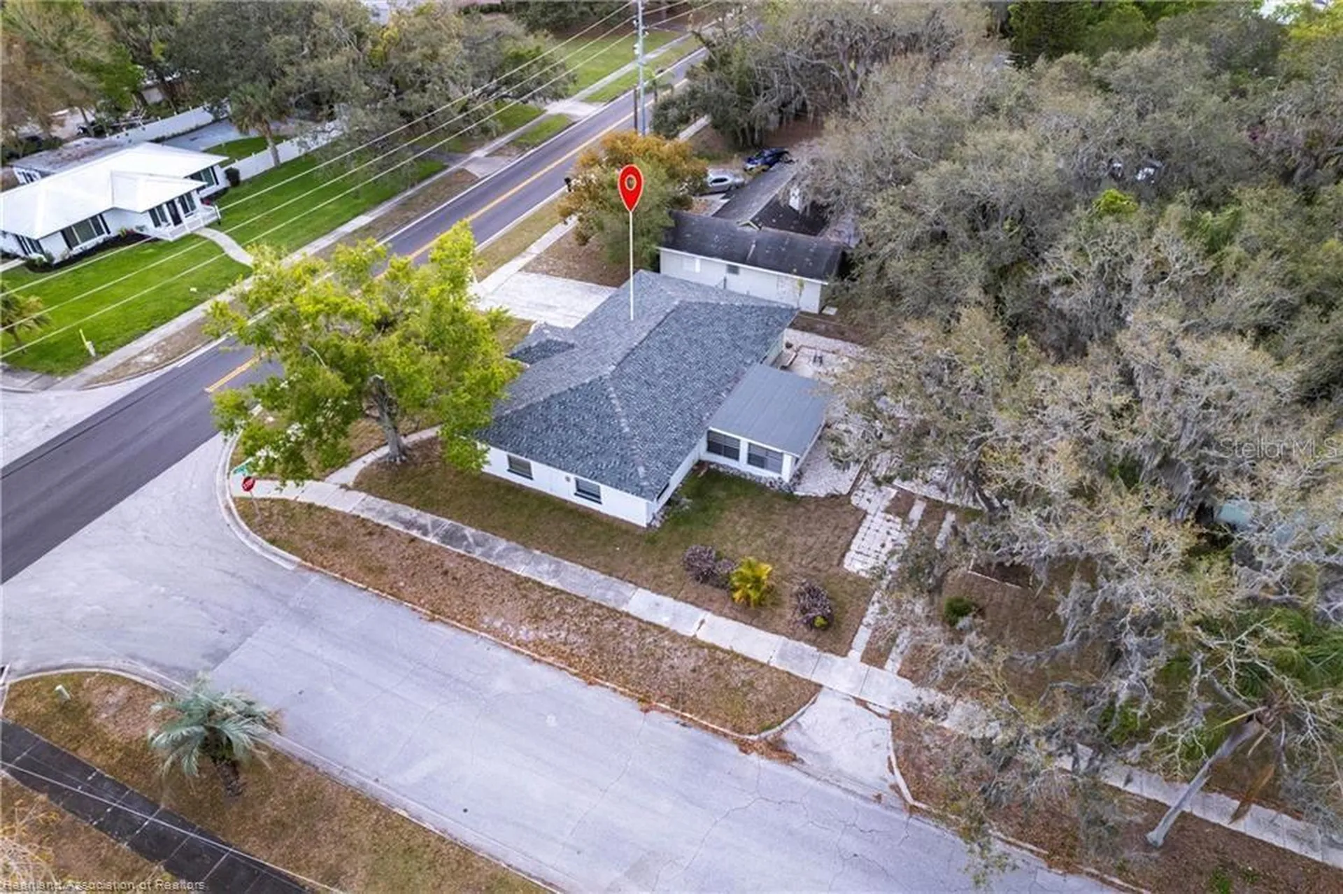 2600 Lakeview Drive Sebring FL 33870