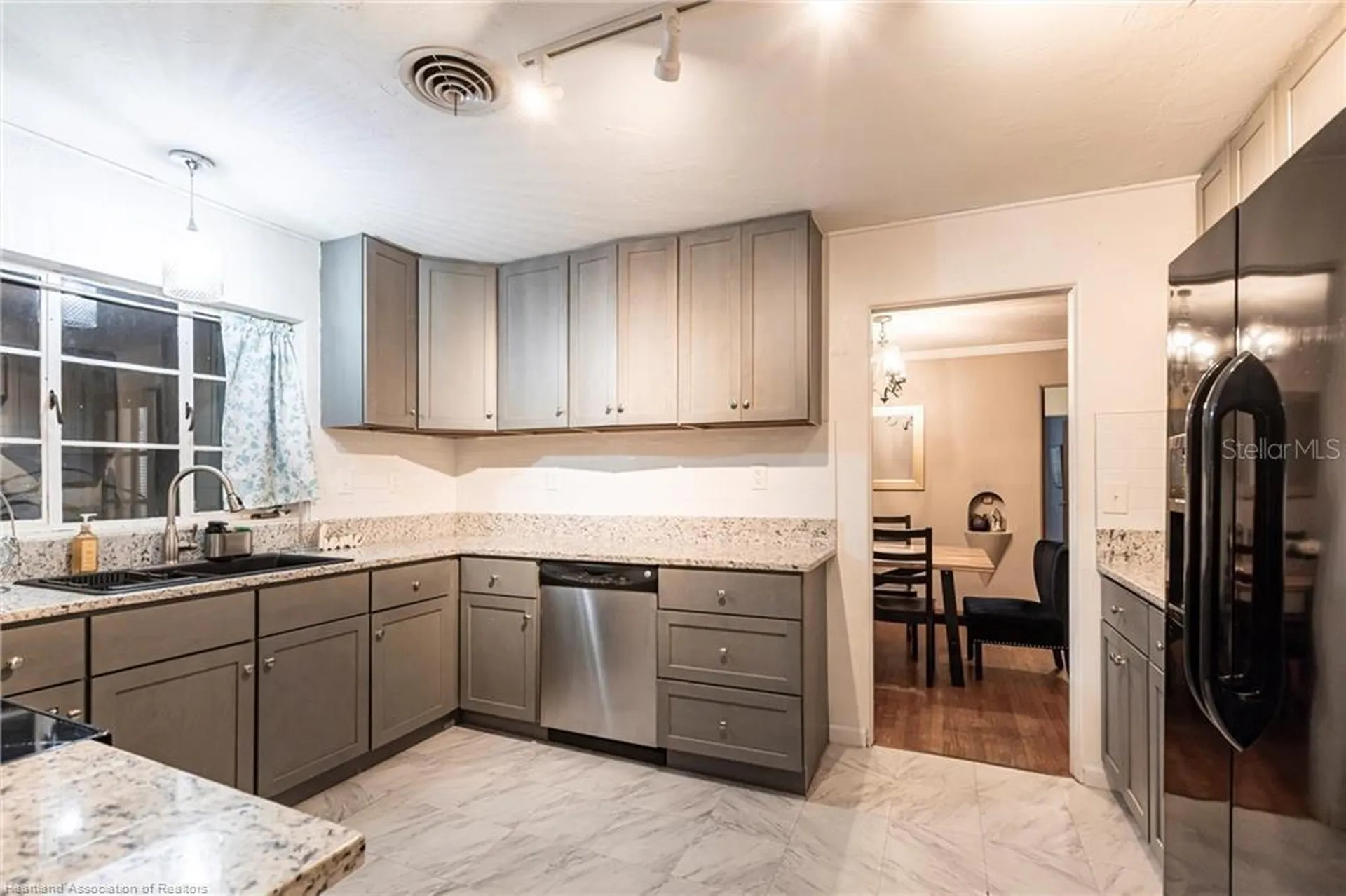 2600 Lakeview Drive Sebring FL 33870