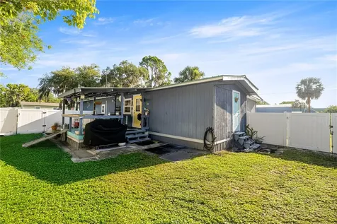 9490 NE 306th Avenue Fort Mc Coy FL 32134