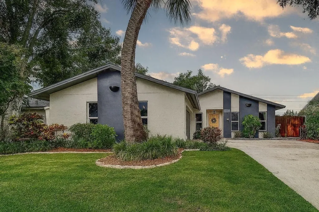 10900 65th Way N Pinellas Park FL 33782