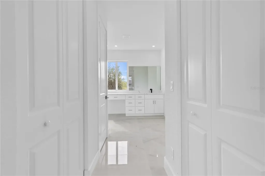 13438 Mcintosh Avenue Port Charlotte FL 33981