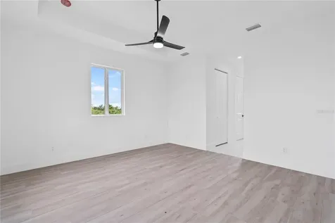 13438 Mcintosh Avenue Port Charlotte FL 33981