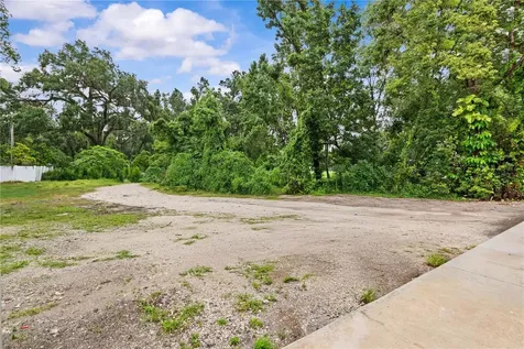 13002 E Wheeler Road Dover FL 33527