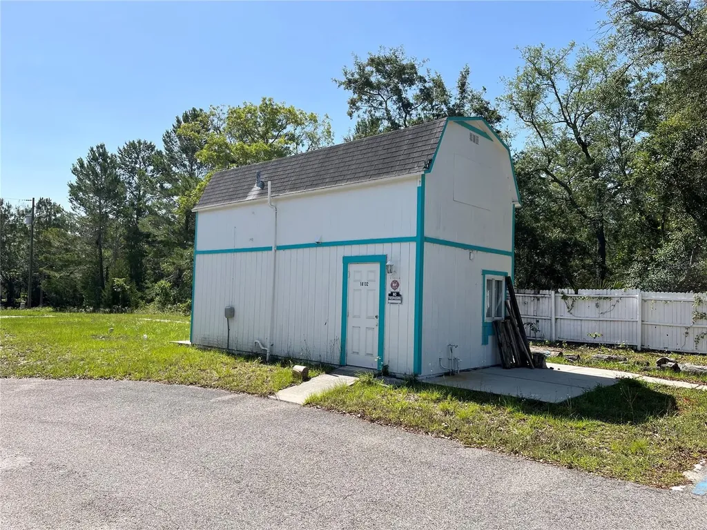 18132 Commercial Way Weeki Wachee FL 34614