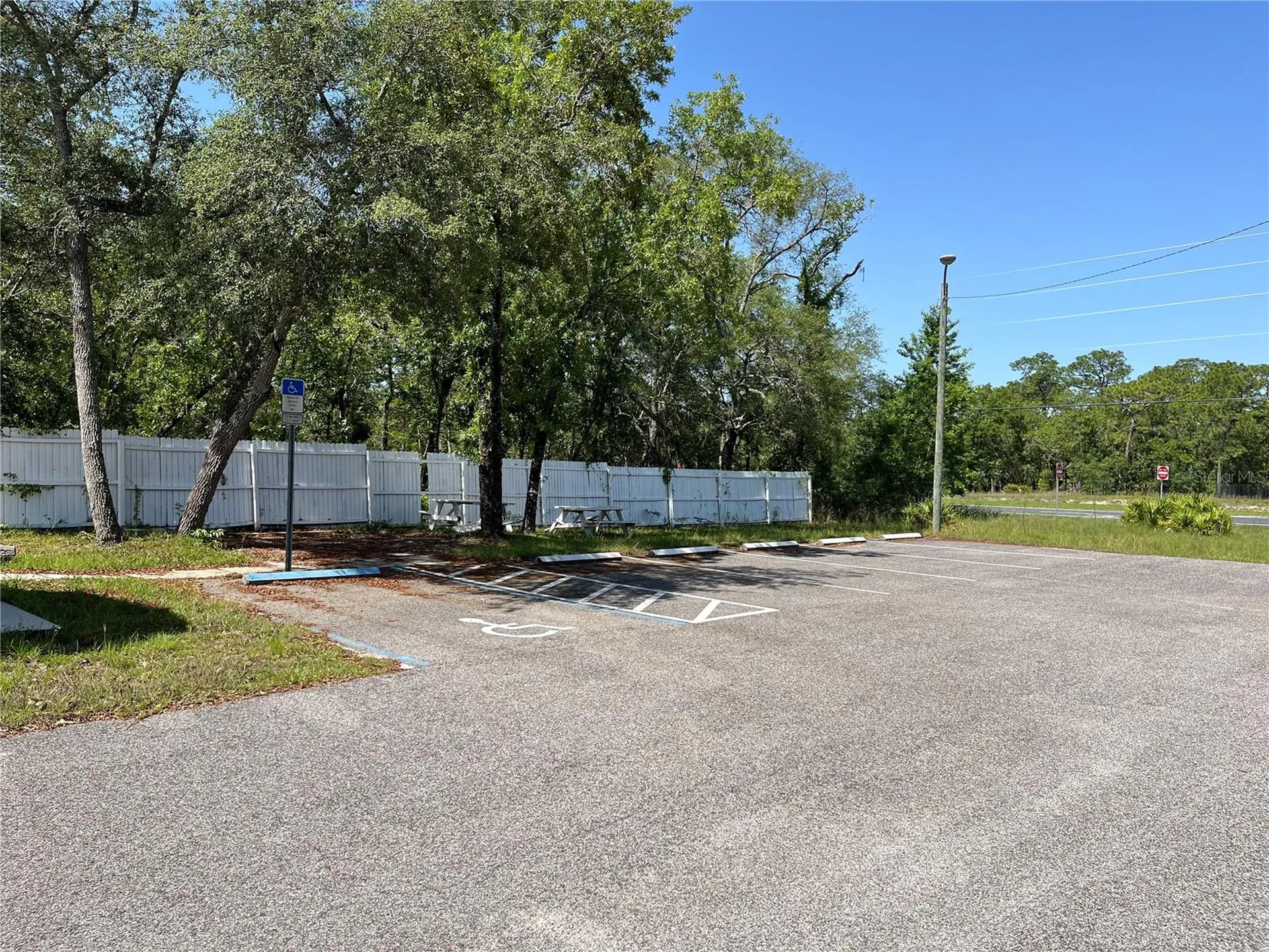 18132 Commercial Way Weeki Wachee FL 34614