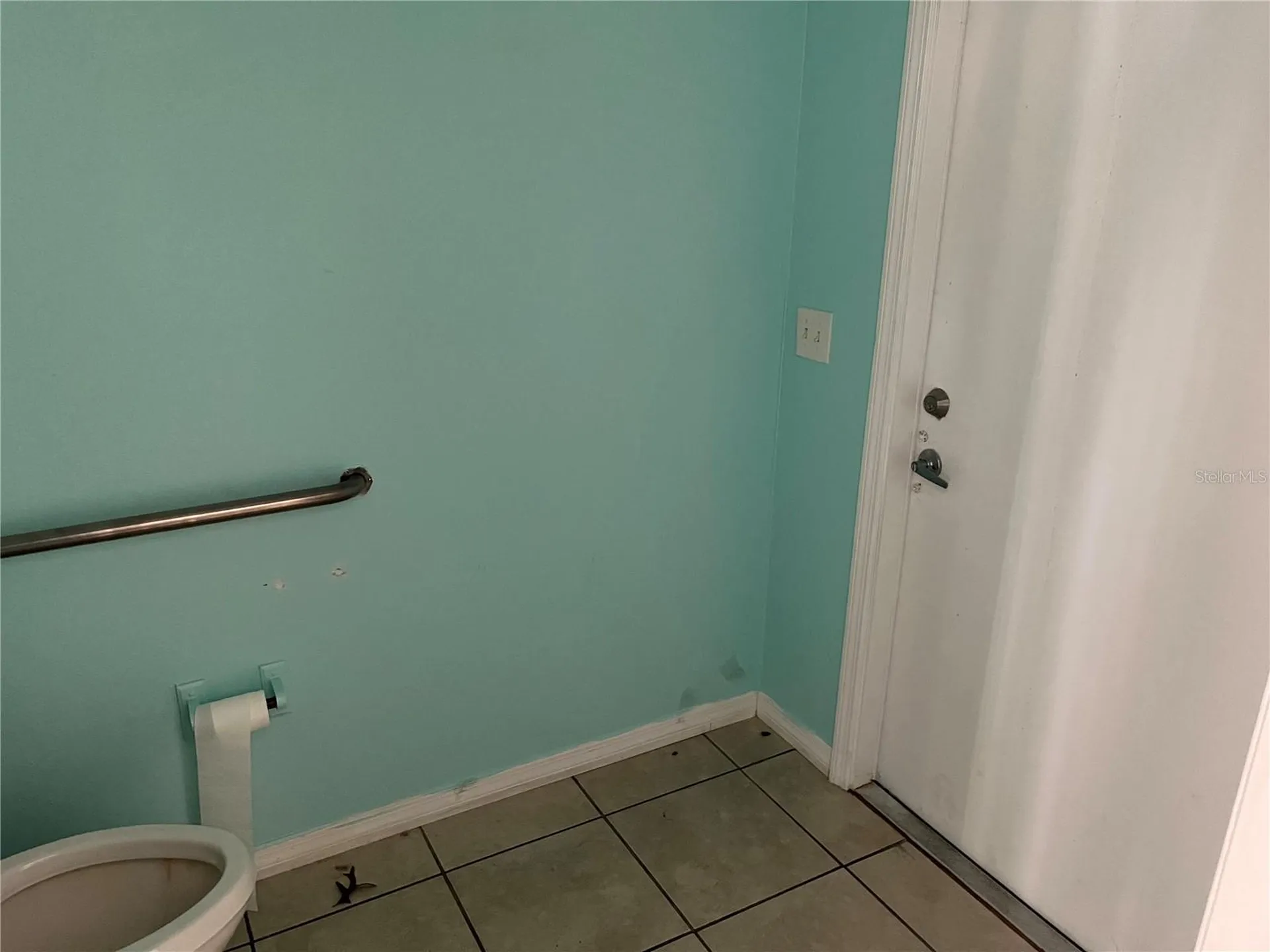 18132 Commercial Way Weeki Wachee FL 34614