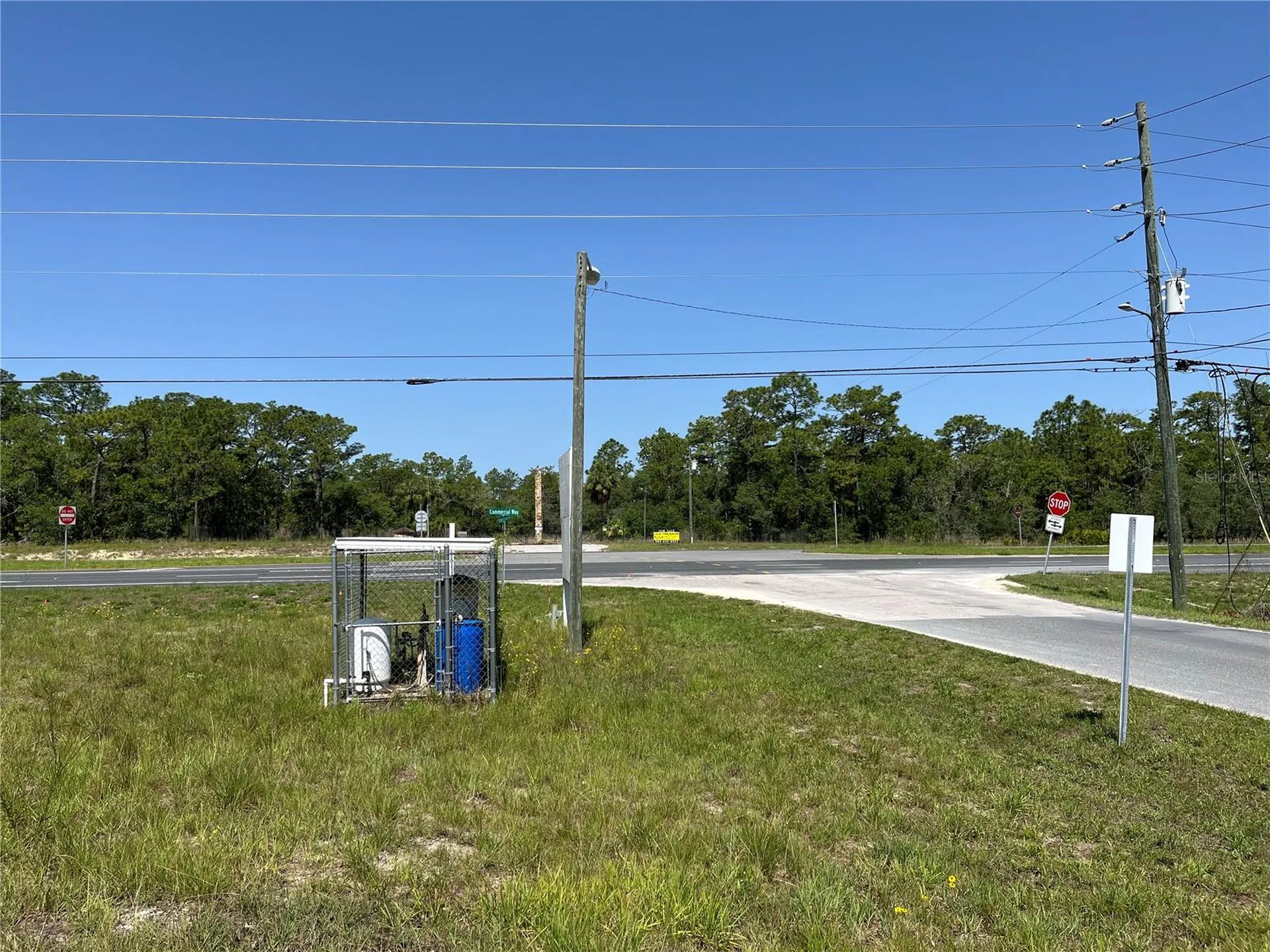 18132 Commercial Way Weeki Wachee FL 34614