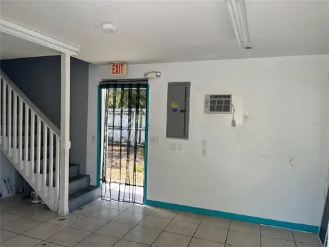 18132 Commercial Way Weeki Wachee FL 34614