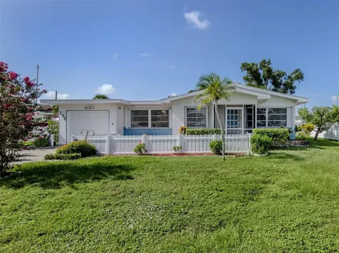 732 Laurel Avenue Venice FL 34285