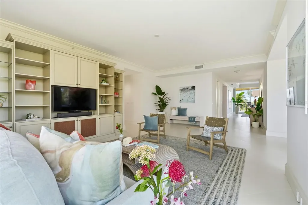 2251 Gulf Of Mexico Drive Longboat Key FL 34228