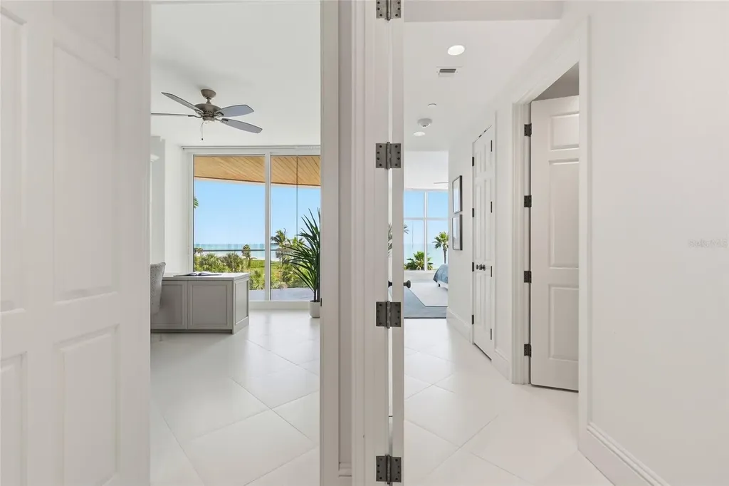 2251 Gulf Of Mexico Drive Longboat Key FL 34228