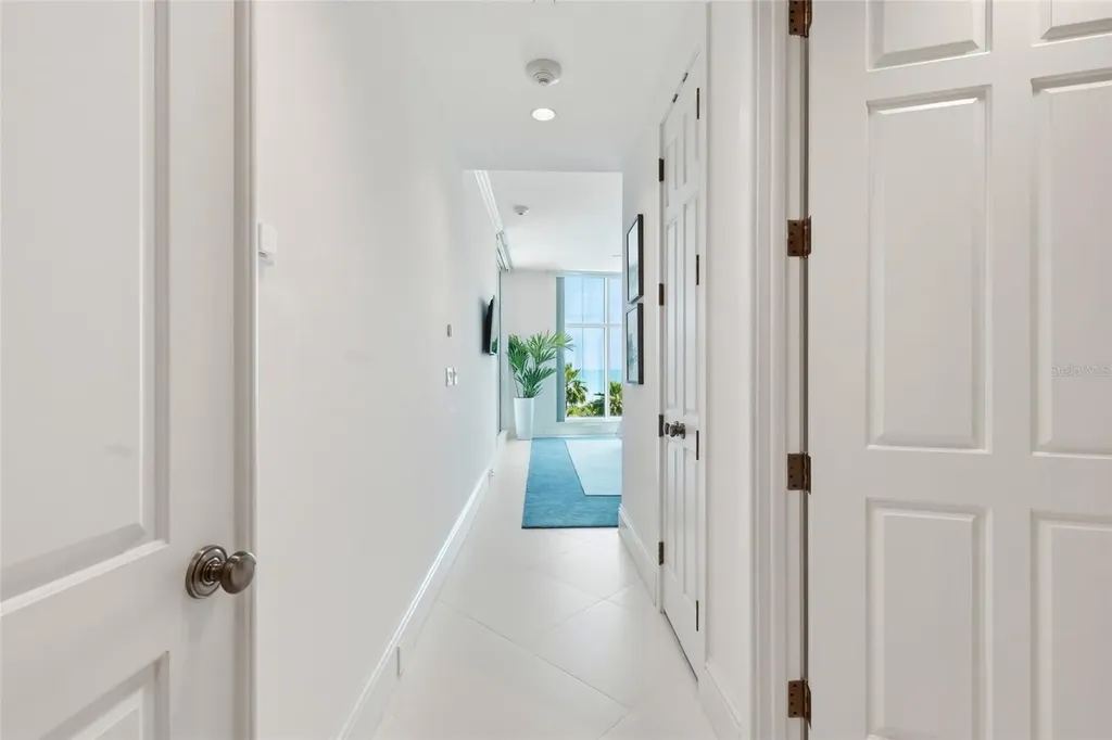 2251 Gulf Of Mexico Drive Longboat Key FL 34228