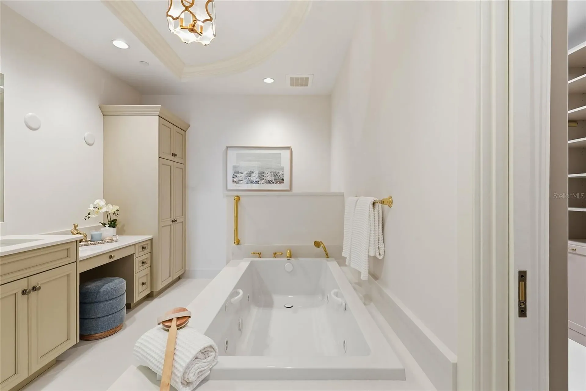 2251 Gulf Of Mexico Drive Longboat Key FL 34228