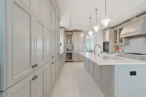 2251 Gulf Of Mexico Drive Longboat Key FL 34228