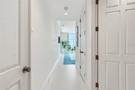 2251 Gulf Of Mexico Drive Longboat Key FL 34228