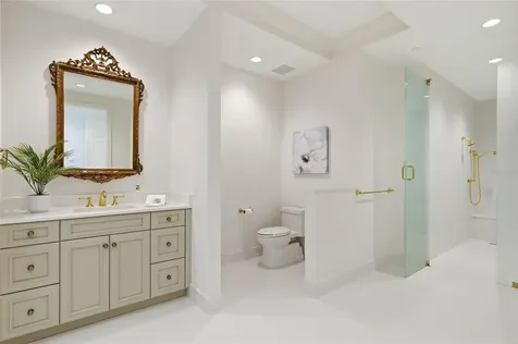 2251 Gulf Of Mexico Drive Longboat Key FL 34228