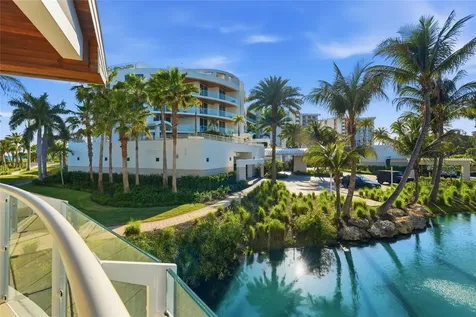 2251 Gulf Of Mexico Drive Longboat Key FL 34228