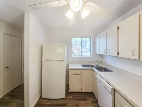 6033 34th Street W Bradenton FL 34210