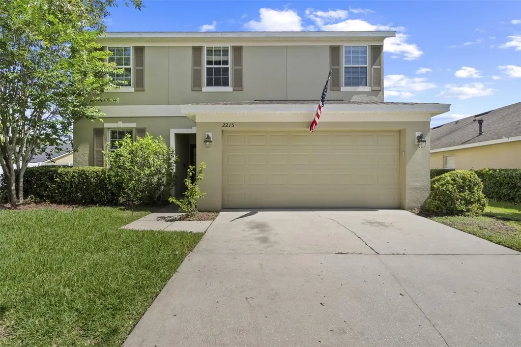 2215 Natoma Boulevard Mount Dora FL 32757